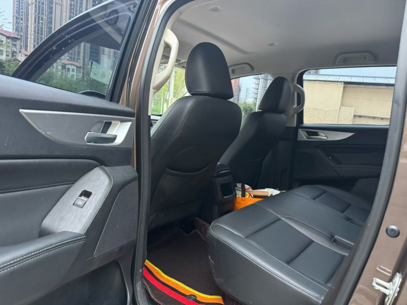 平顶山22年长城汽车炮 皮卡5