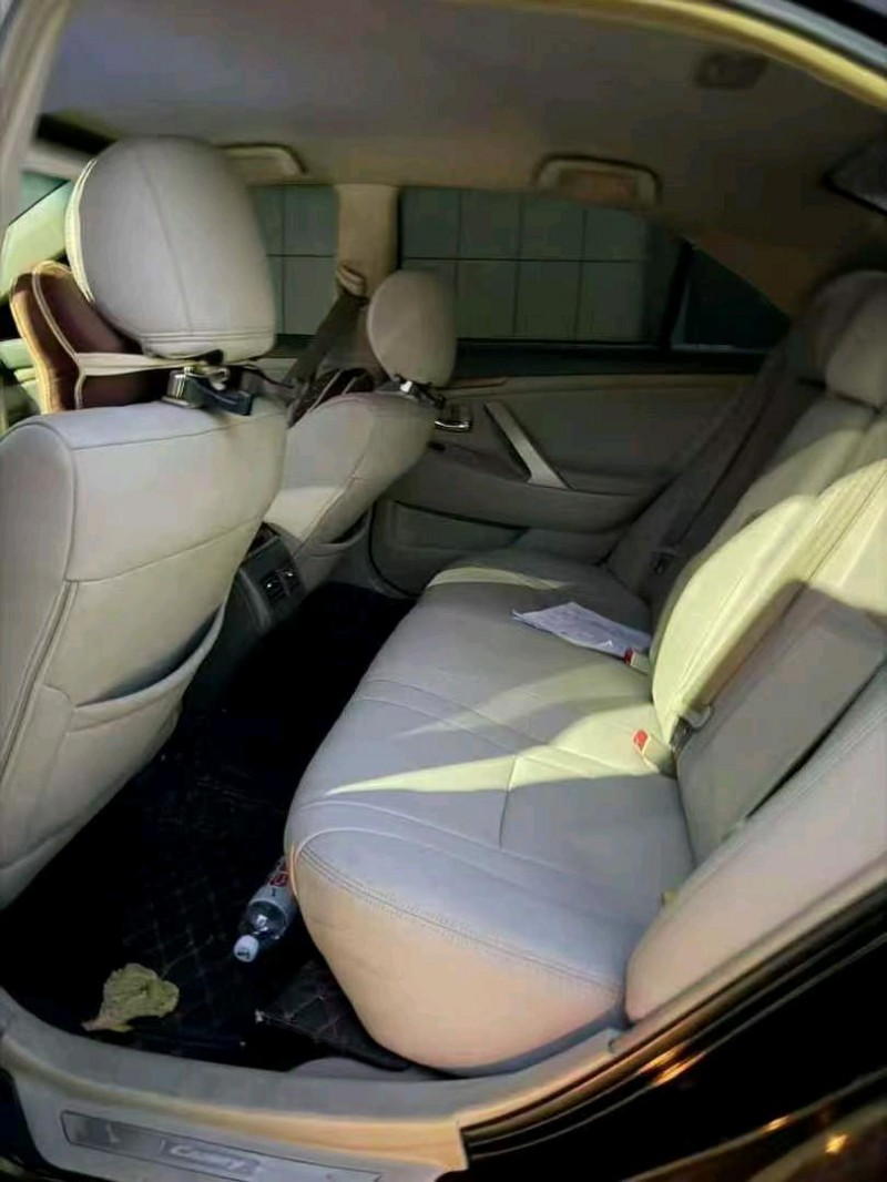 枣庄13年丰田凯美瑞7