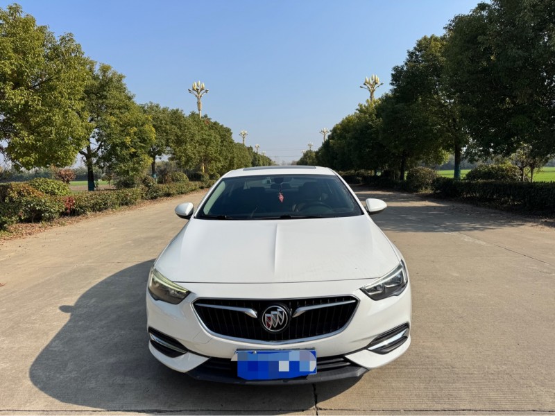 盐城18年别克君威1