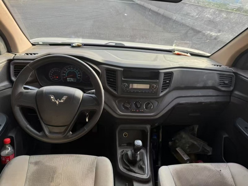 苏州20年五菱汽车宏光5