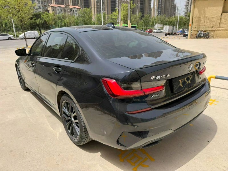 平顶山21年宝马3系8