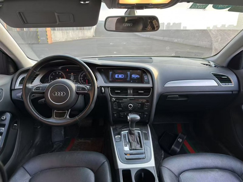 苏州16年奥迪A4L5