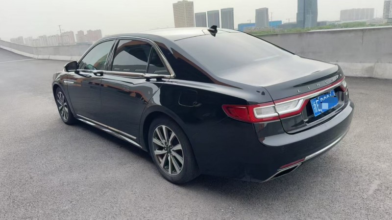 苏州21年林肯大陆7