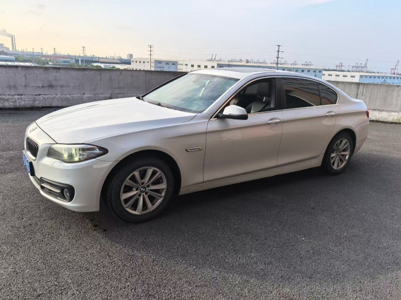 苏州14年宝马5系3