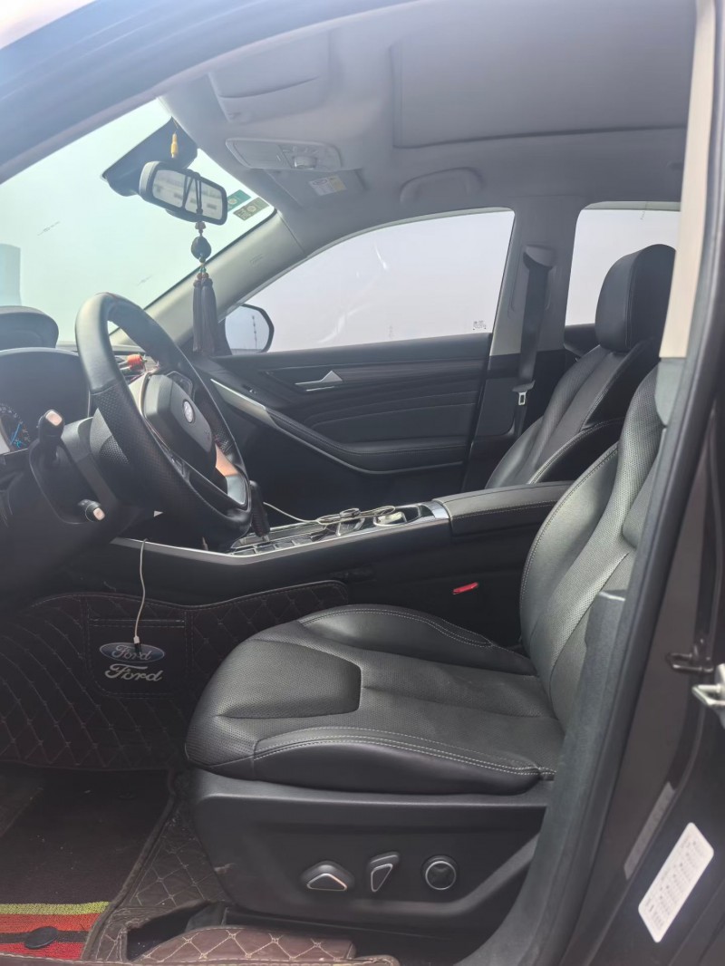 苏州20年福特领界5