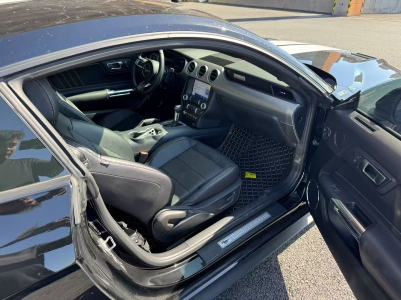 苏州22年福特野马5