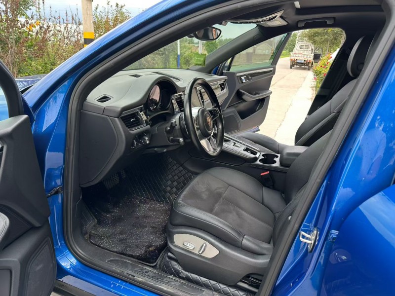 徐州17年保时捷Macan5