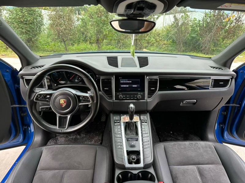 徐州17年保时捷Macan7