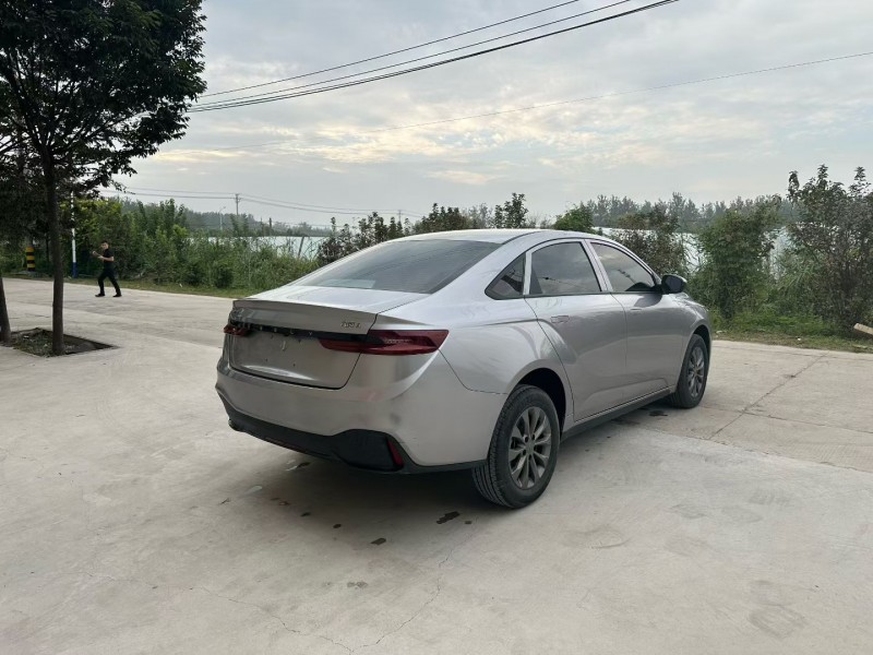 徐州24年吉利几何4