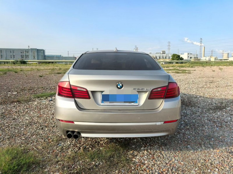 苏州13年宝马5系8