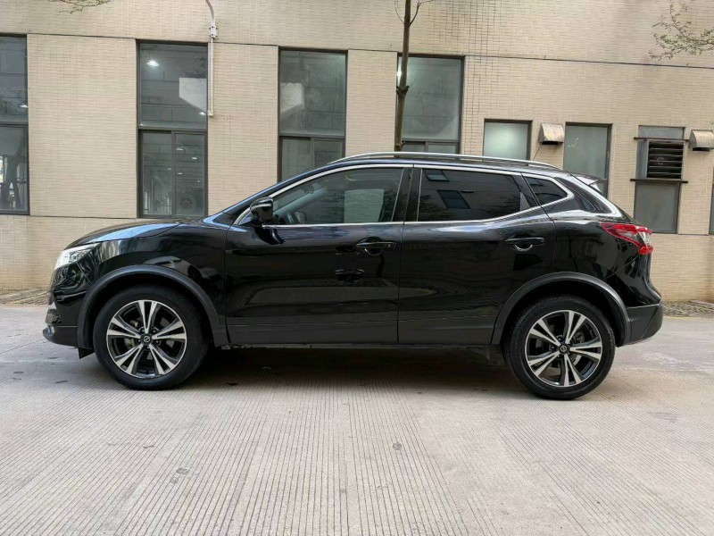 佛山22年日产逍客4