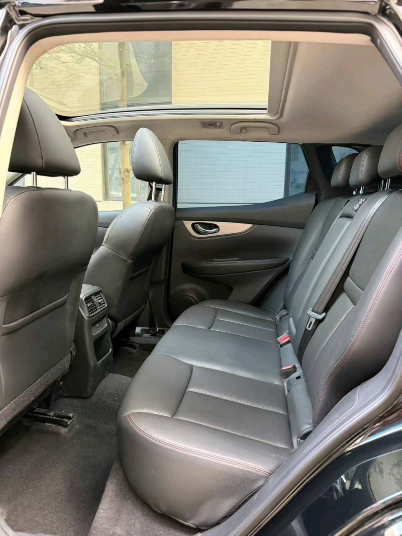 佛山22年日产逍客9