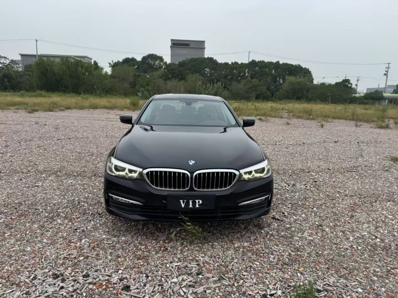 苏州17年宝马5系1