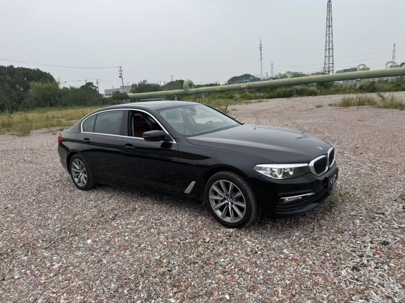 苏州17年宝马5系4