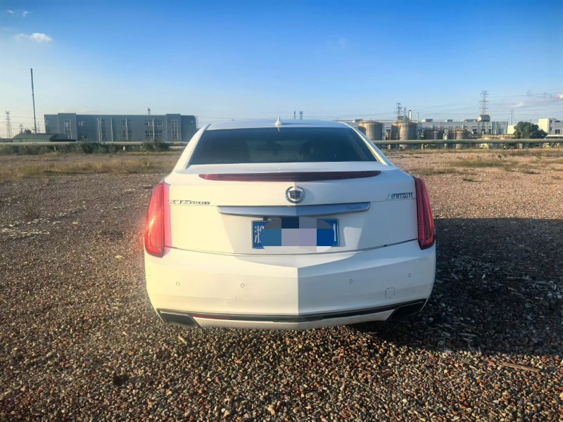 苏州15年凯迪拉克XTS8