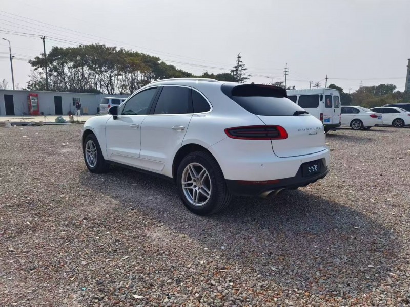 苏州17年保时捷Macan6