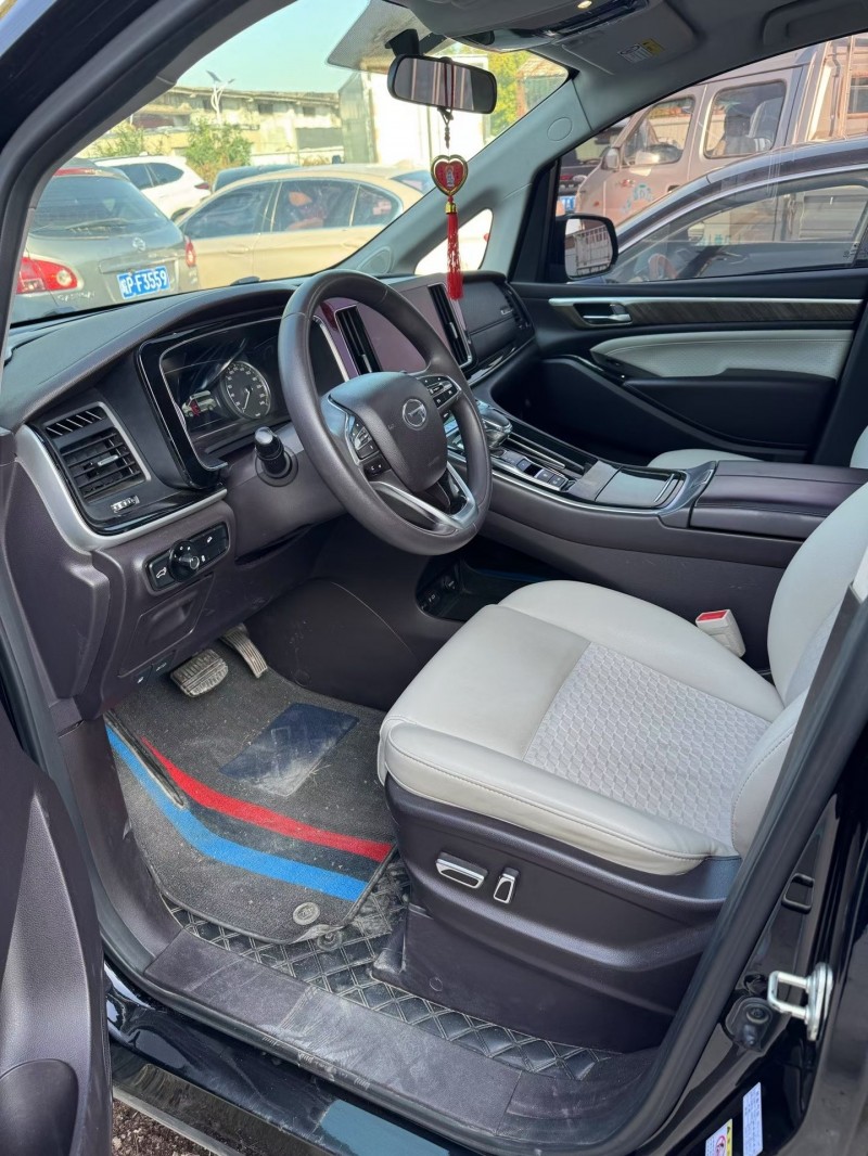 邢台23年传祺M83