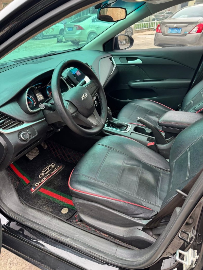 邢台18年雪佛兰科沃兹2