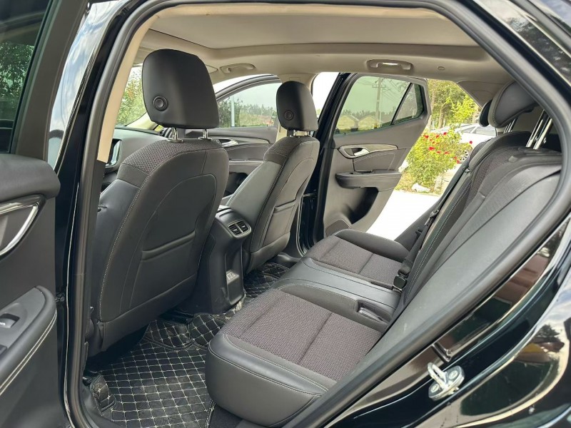 徐州22年别克昂科威6