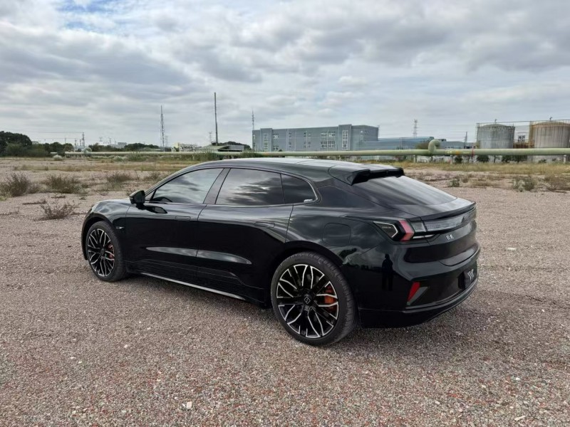 苏州24年极氪汽车0018