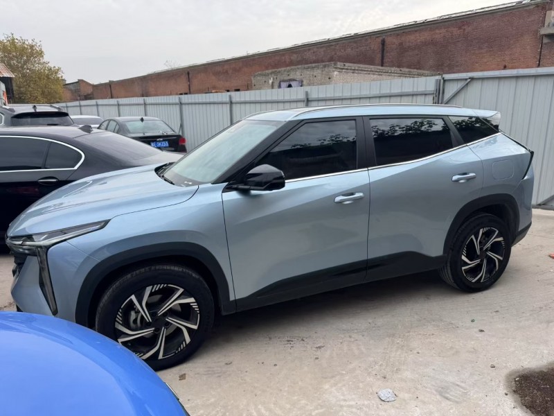 邢台24年吉利博越2