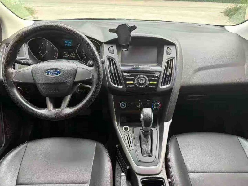 徐州17年福特福克斯5