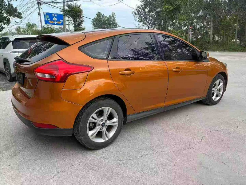 徐州17年福特福克斯8