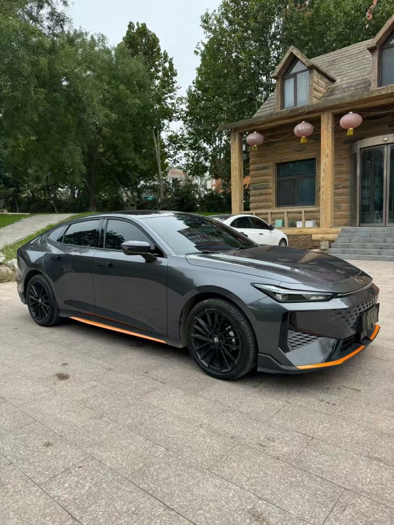 邢台25年长安汽车UNI3