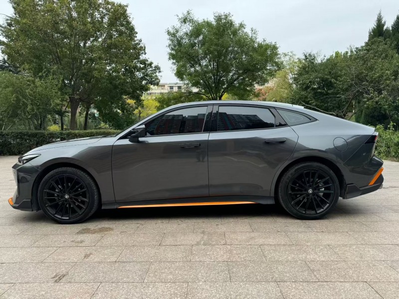 邢台25年长安汽车UNI4