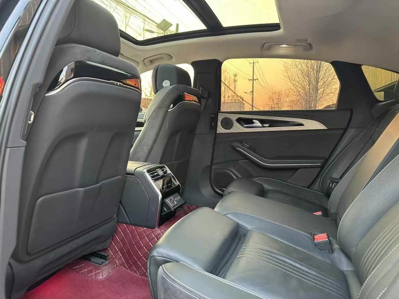 徐州22年红旗H92