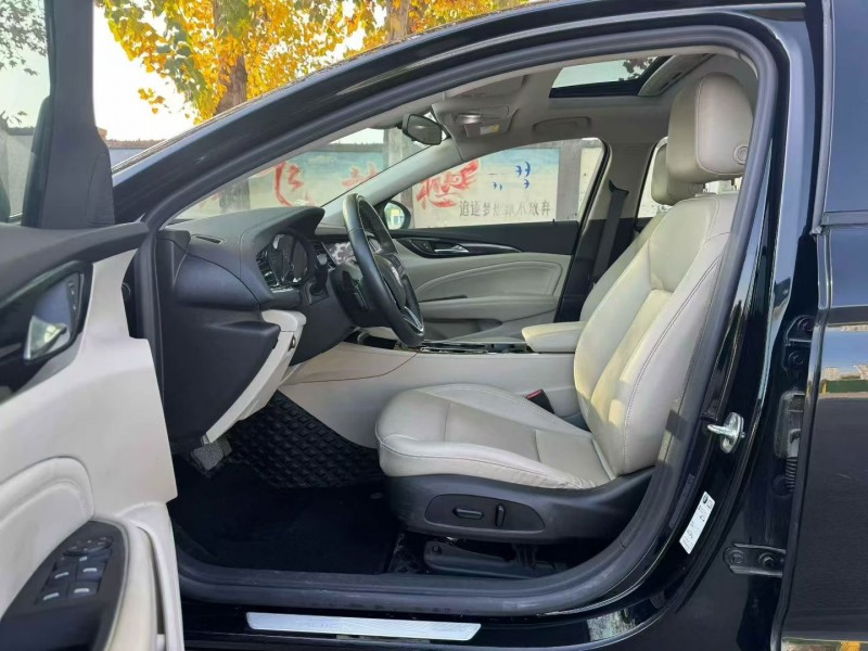 邯郸21年别克君威6