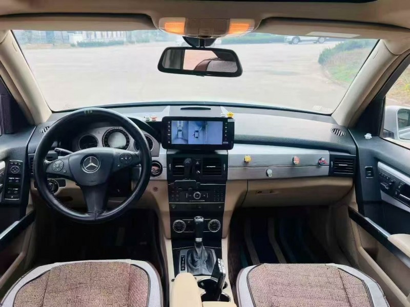 青岛10年奔驰GLK7