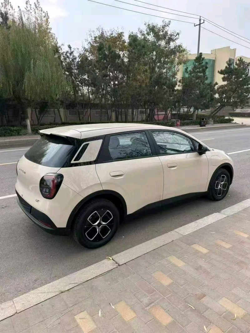 枣庄25年传祺埃安RT6