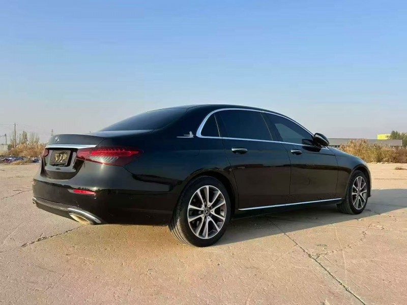 秦皇岛18年奔驰E8