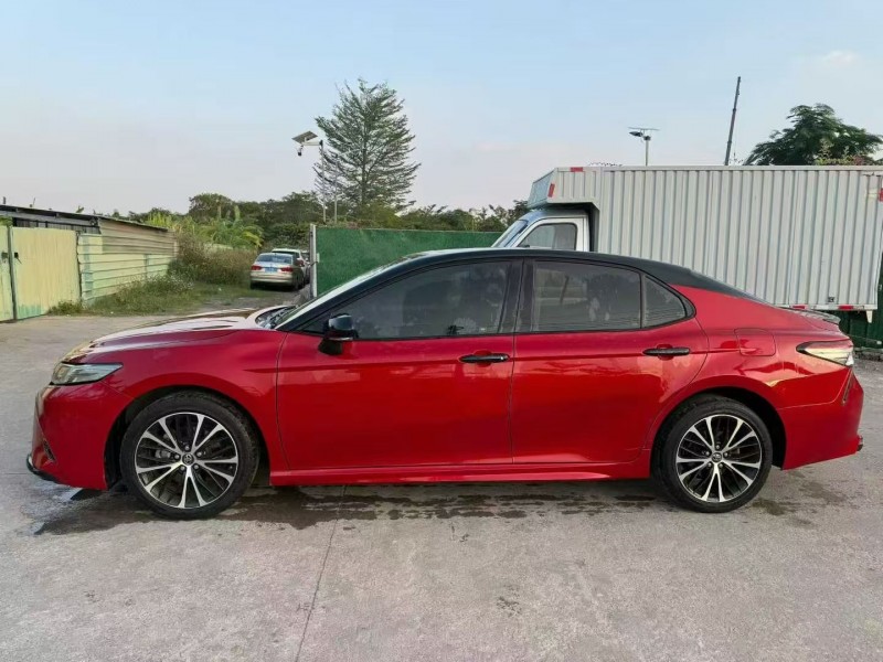 深圳20年丰田凯美瑞8