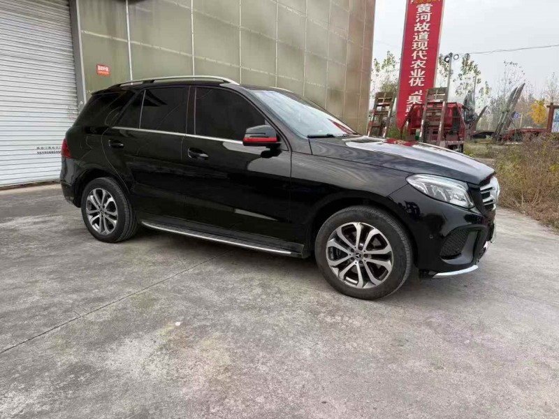 徐州17年奔驰GLE2