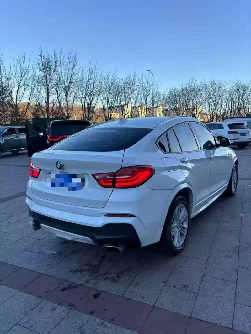 唐山16年宝马X48