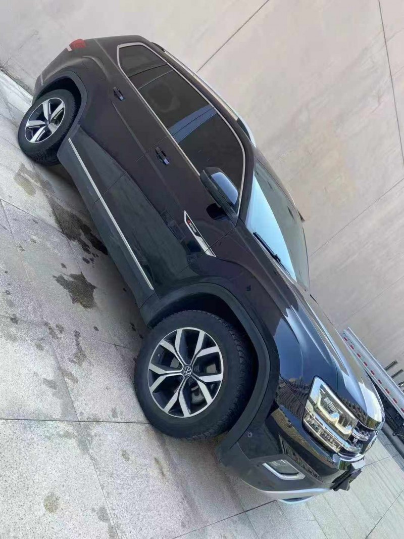 营口19年大众途昂2