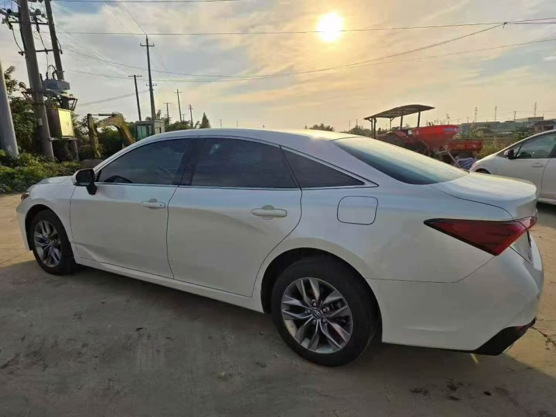 徐州21年丰田亚洲龙7