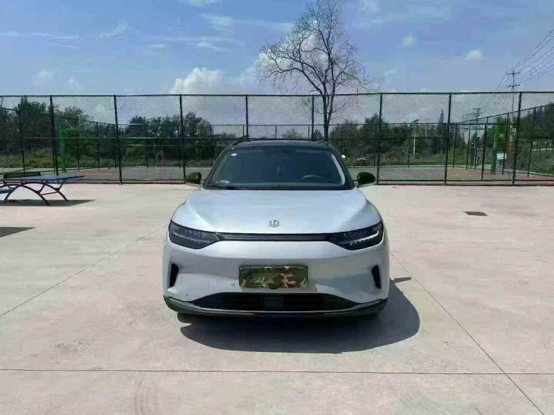 徐州22年零跑汽车C111