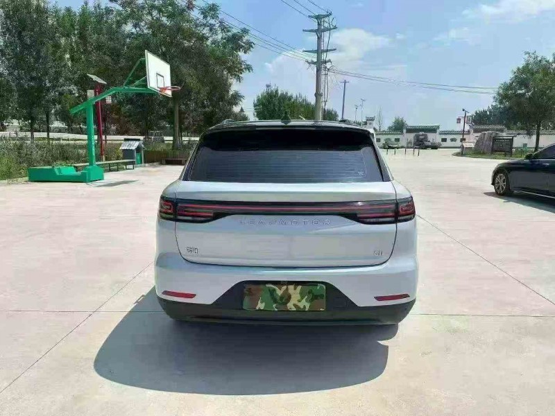 徐州22年零跑汽车C119