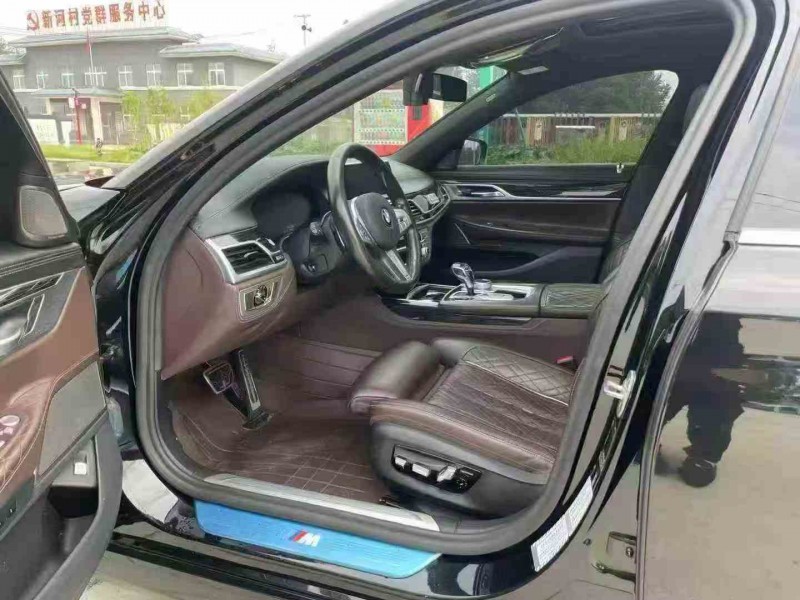 徐州20年宝马7系3