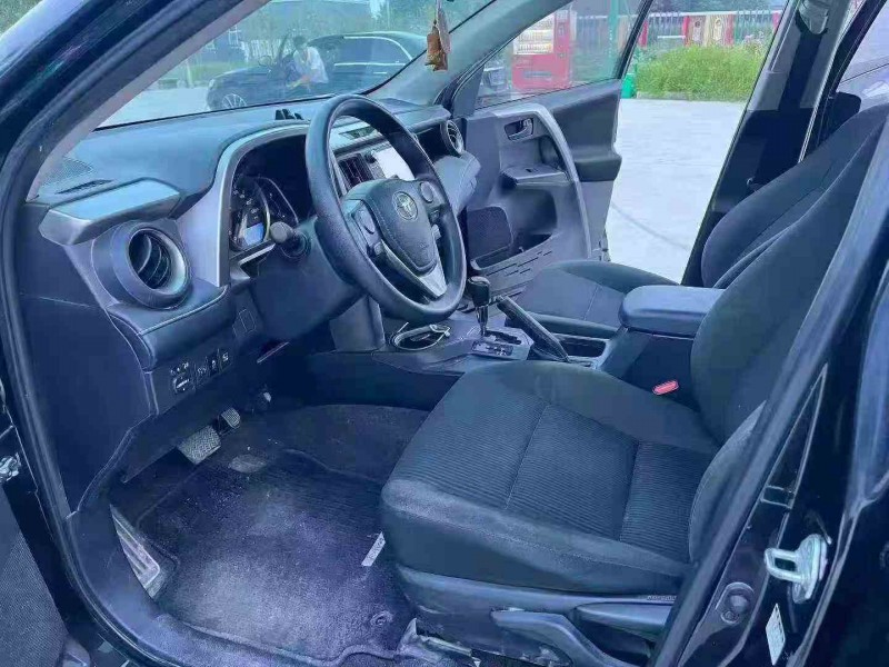 徐州19年丰田RAV43