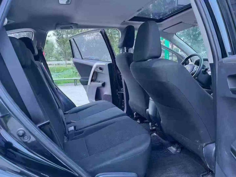 徐州19年丰田RAV46