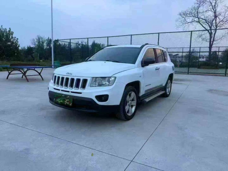 徐州13年Jeep指南者2