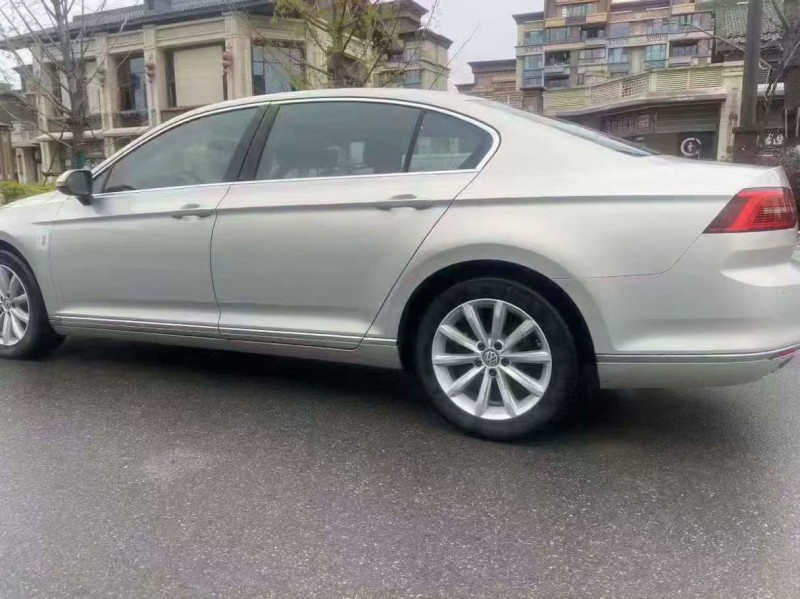 淮安17年大众迈腾8