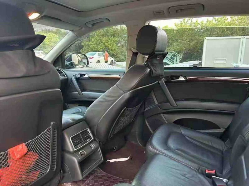 宿迁15年奥迪Q76