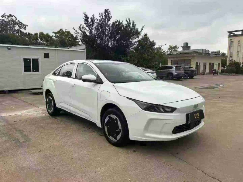 宿迁24年吉利几何3