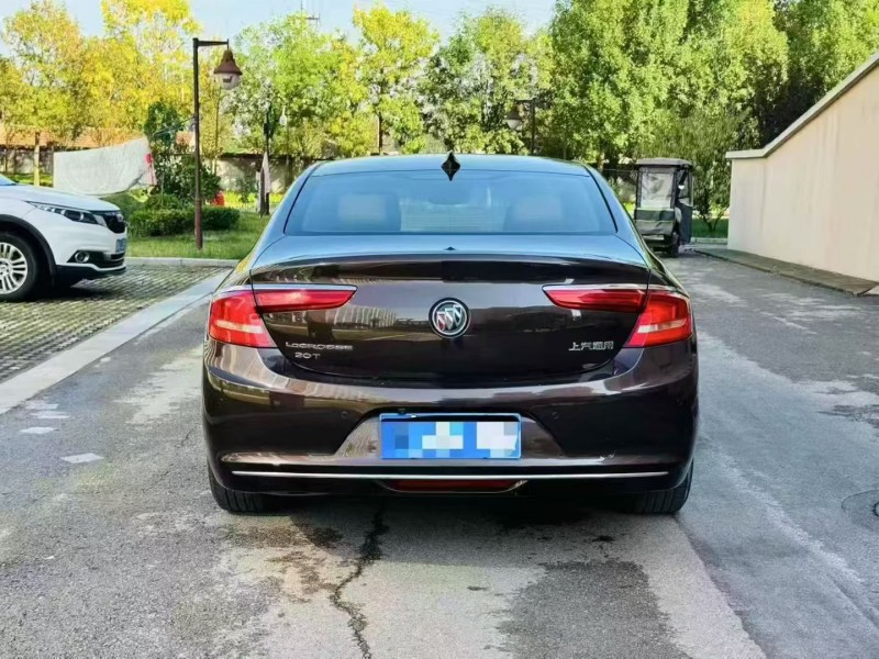 常州17年别克君越9