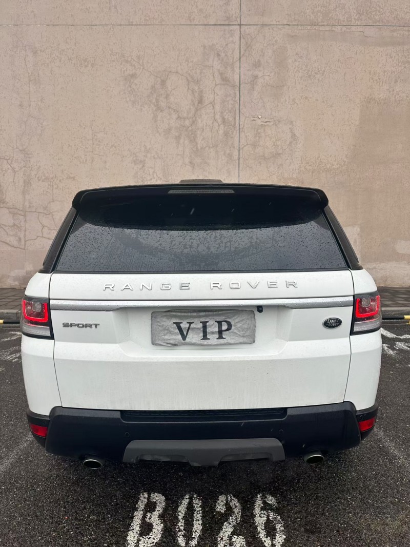 营口17年路虎揽胜运动4